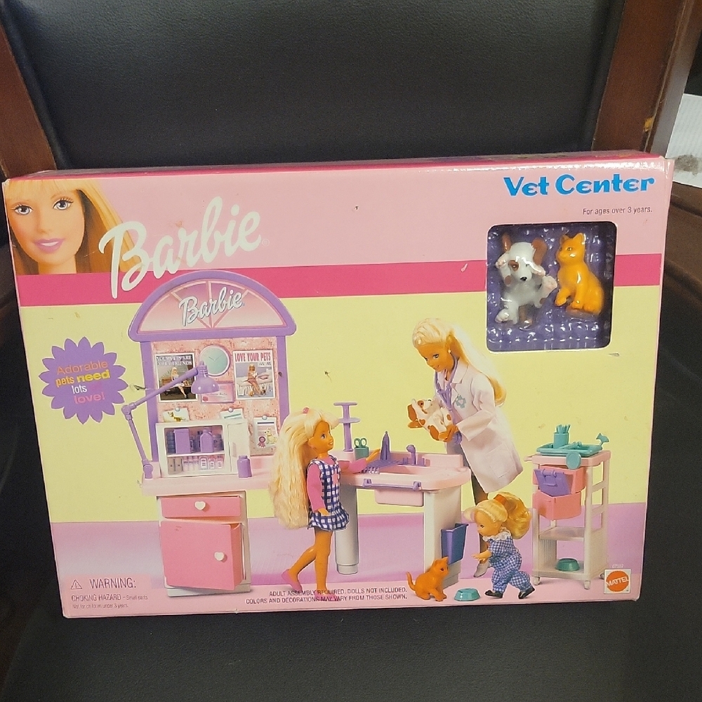 Barbie Vet Center Playset